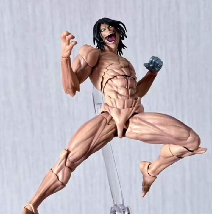 Titan Assaillant - Figurine 17cm